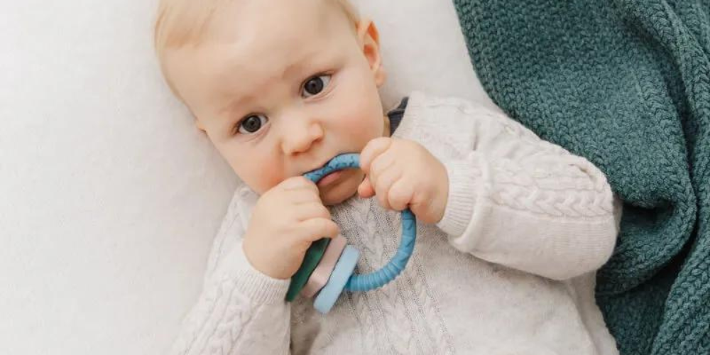 Soothing Baby Teething: Effective Remedies and Top Products