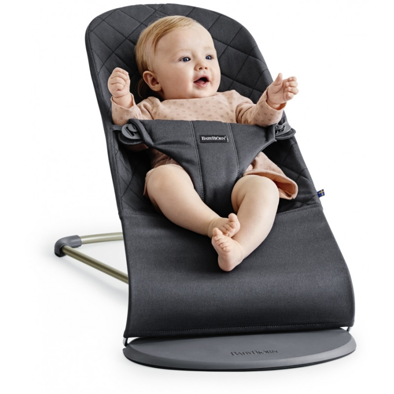 minimum weight for baby bjorn bouncer